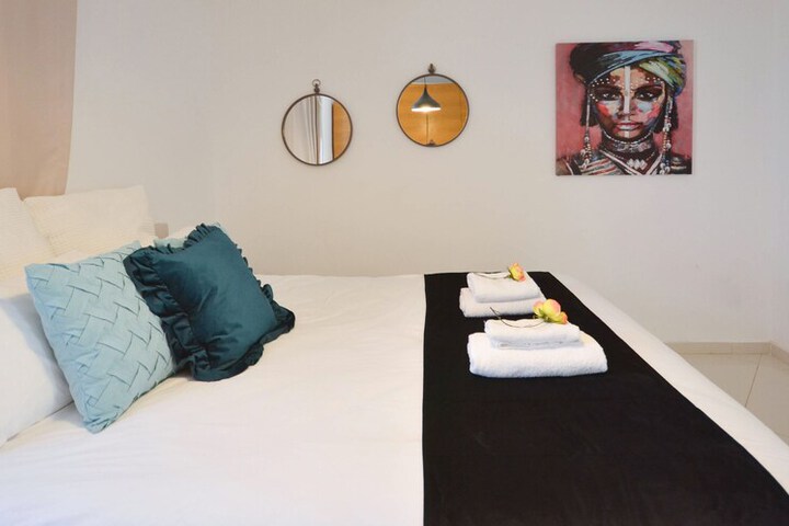 Room 98 of 315