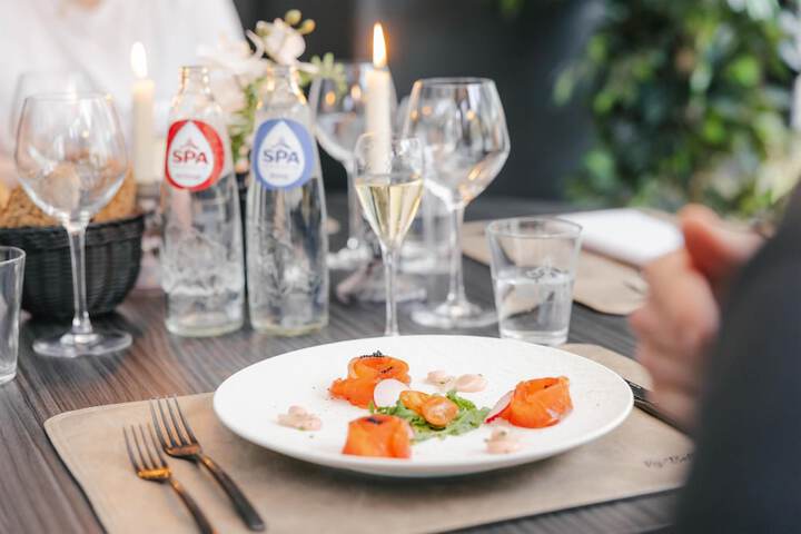 Dining 111 of 136