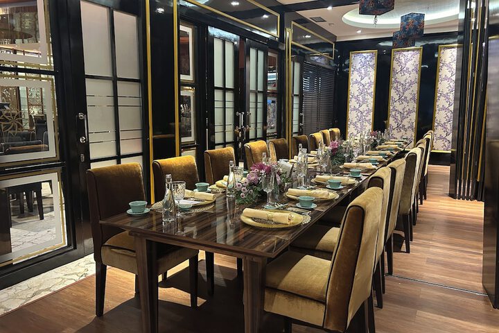 Dining 70 of 89