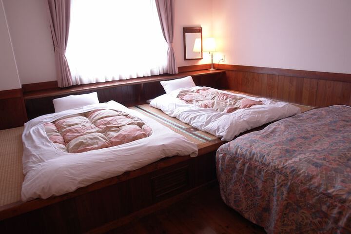 Room 15 of 35
