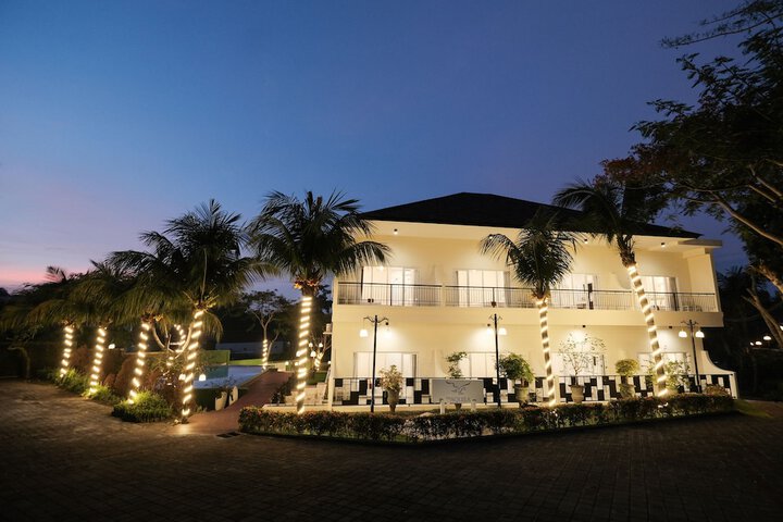Hotel 37 of 44