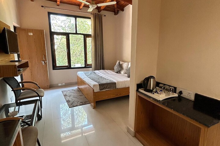 Room 7 of 23