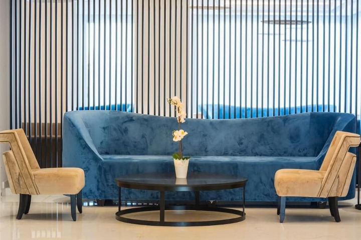 Hotel Lobby