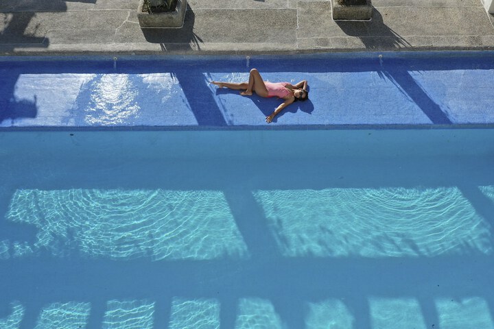 Pool Hotel