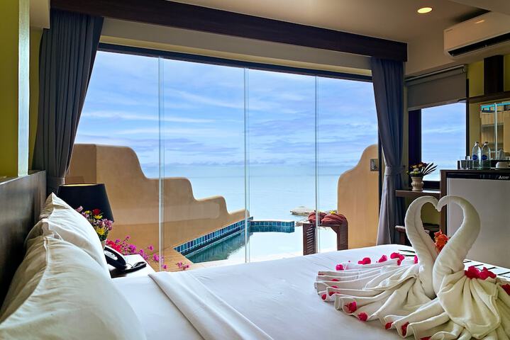 Room 14 of 55