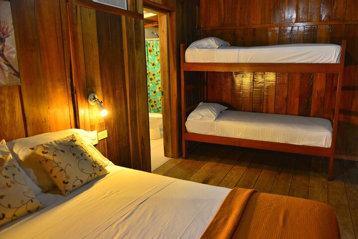 Room 6 of 73