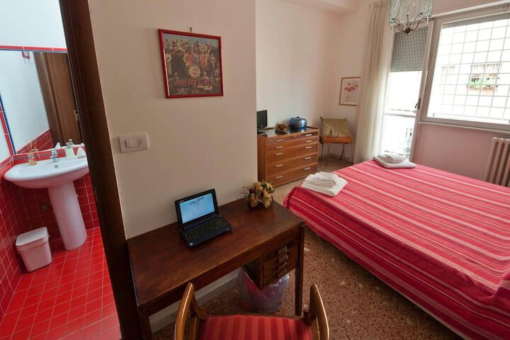 Room 12 of 47