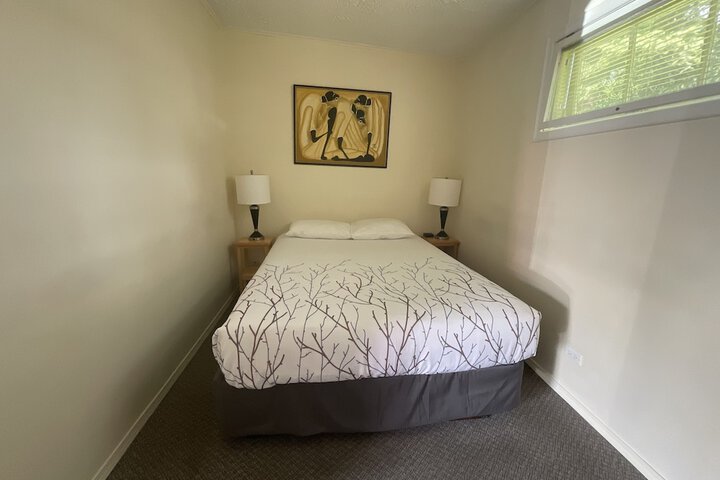 Room 4 of 41