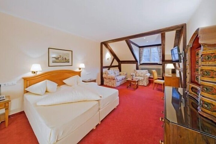 Room 8 of 60