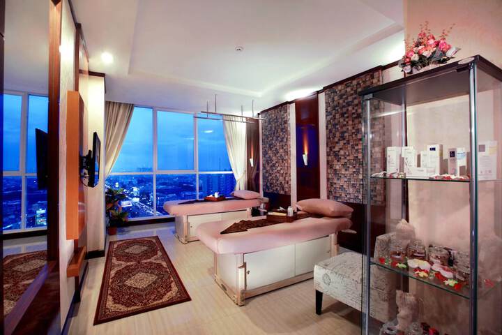 Room 20 of 35