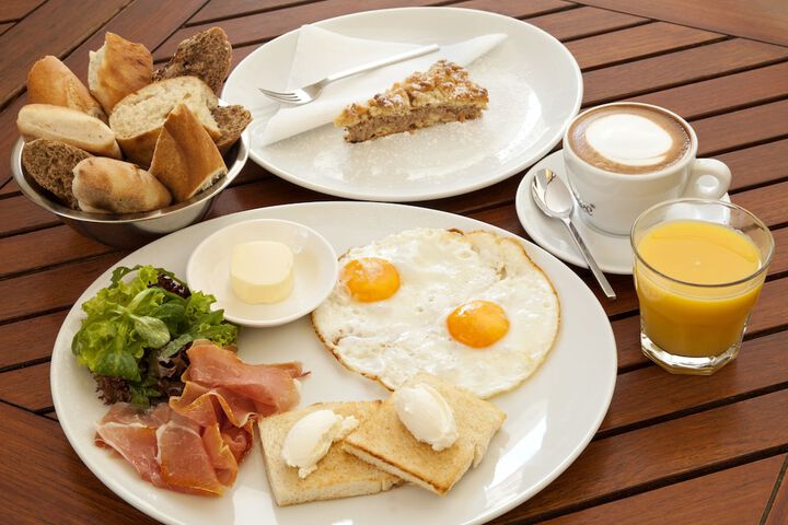 Breakfast/Coffee Service 70 of 93