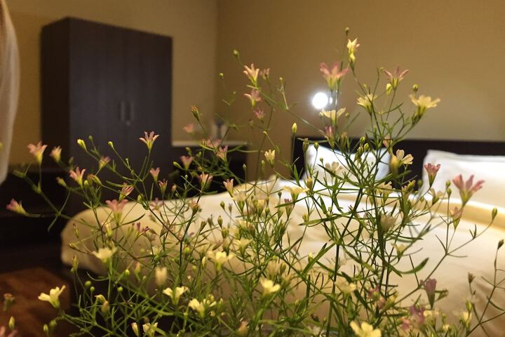 Room 14 of 38