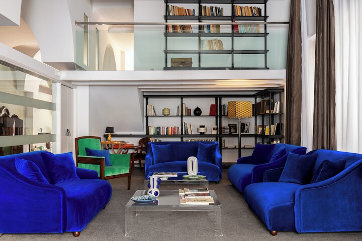 Guest Lobby