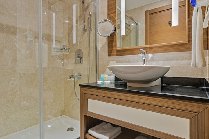 Bath Interior