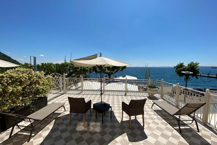 Terrace/Patio 23 of 53