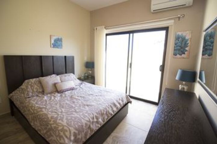 Room 26 of 37