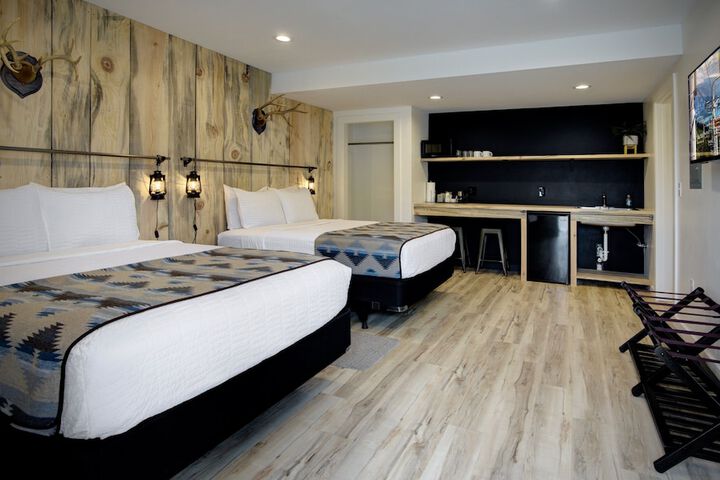 Room 2 of 26