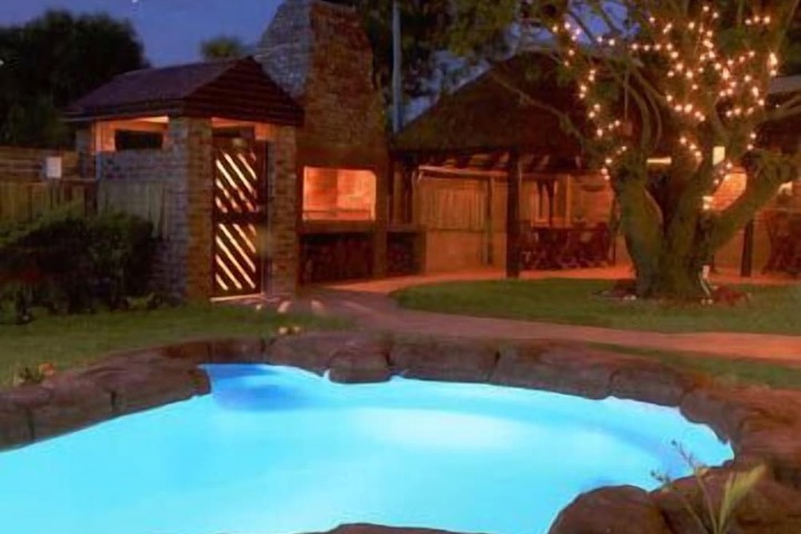 Pool 44 of 61