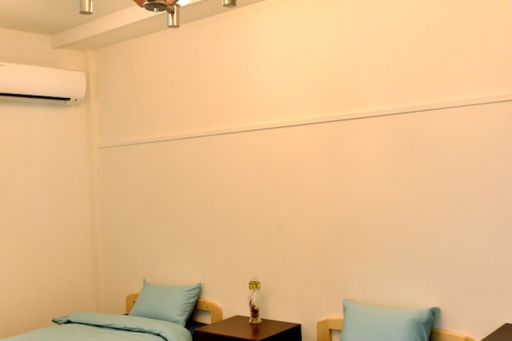 Room 89 of 139