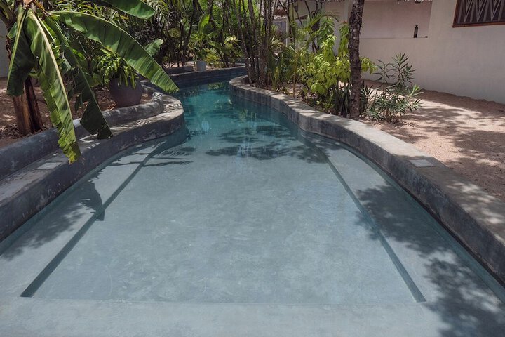 Pool 56 of 89