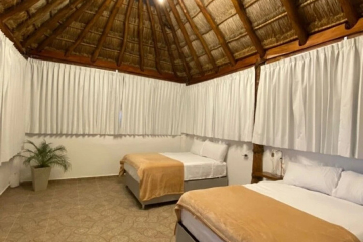 Room 2 of 2