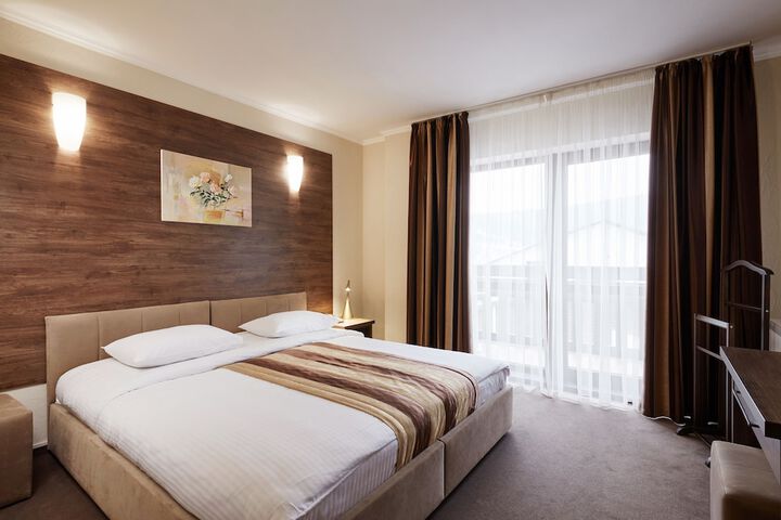 Room 12 of 61