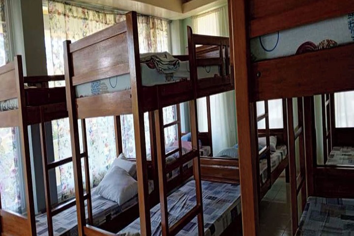Room 15 of 24