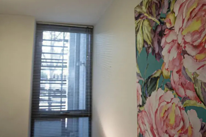 Room 11 of 14