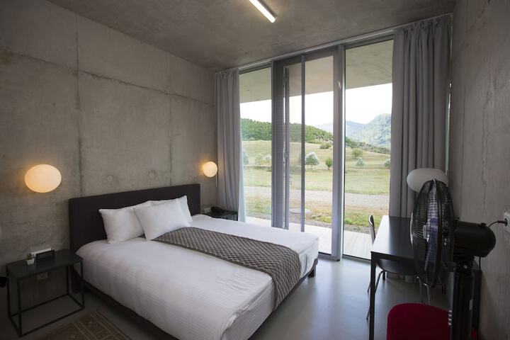Room 44 of 67