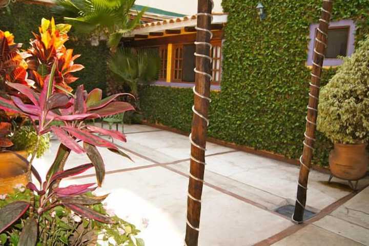 Terrace/Patio 25 of 26