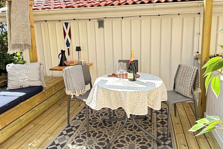 Terrace/Patio 98 of 135