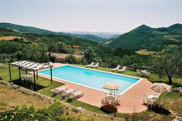Pool 66 of 113