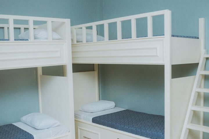 Room 6 of 41