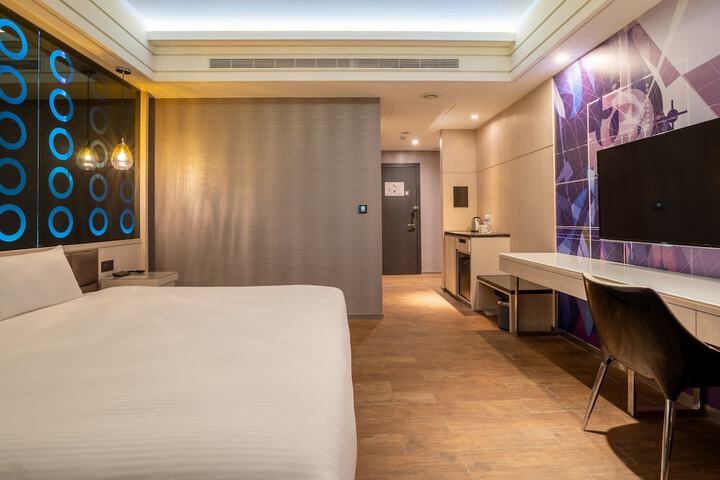 Room 54 of 126