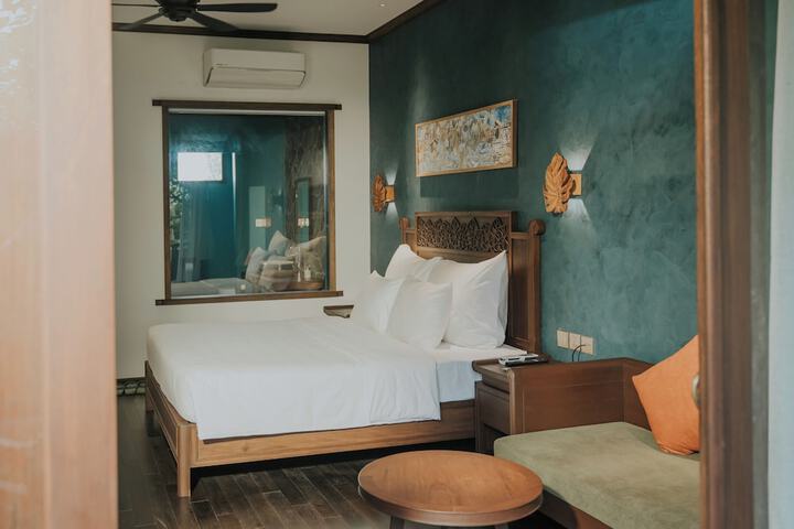 Room 16 of 63