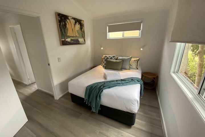 Room 45 of 148