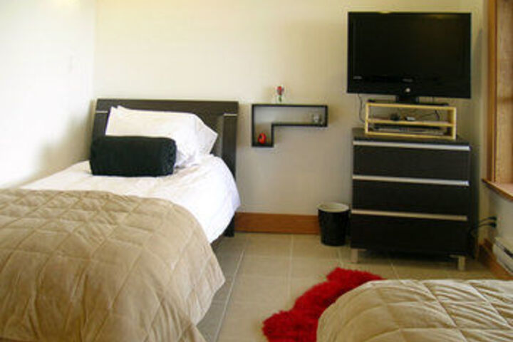 Room 7 of 15