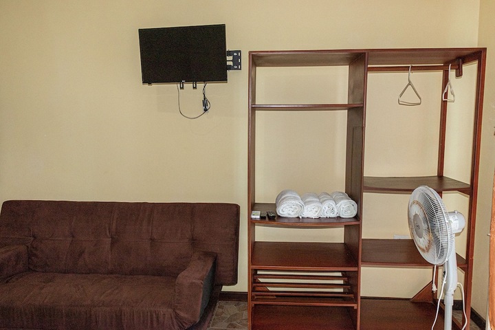 Room 7 of 35