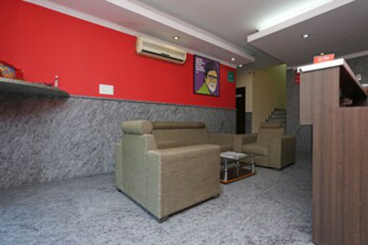 Hotel Interior 11 of 25