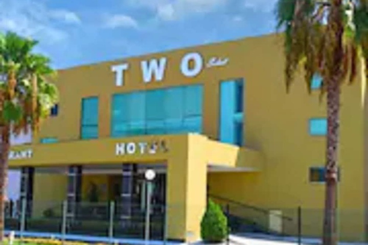 Hotel 72 of 74