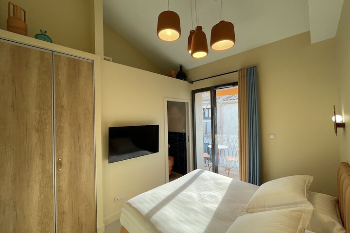 Room 15 of 45
