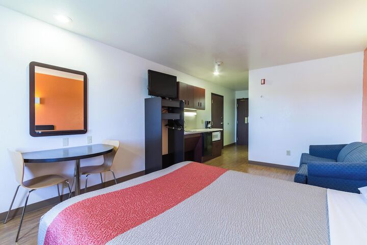 Room 16 of 55