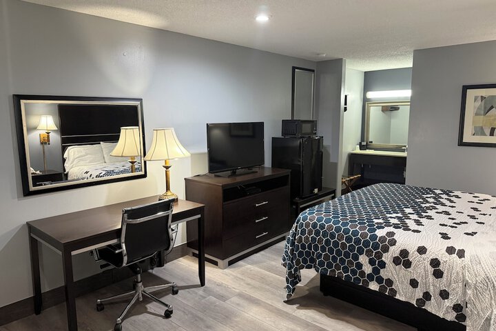 Room 38 of 85