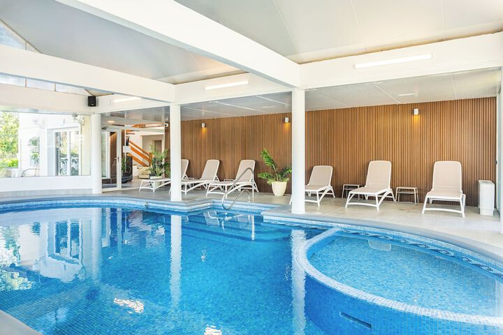 Pool 57 of 139