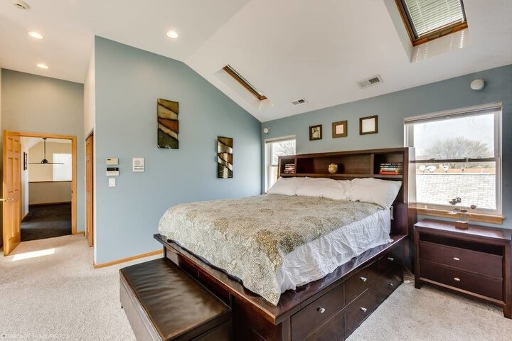 Room 5 of 23