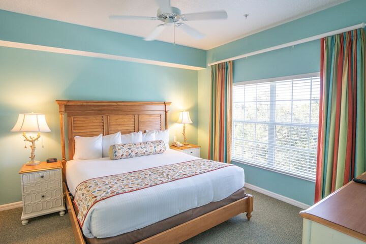 Room 18 of 76