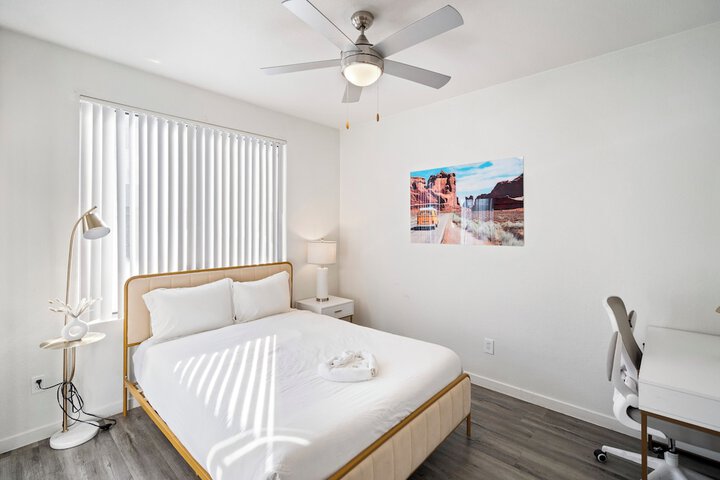 Room 3 of 29