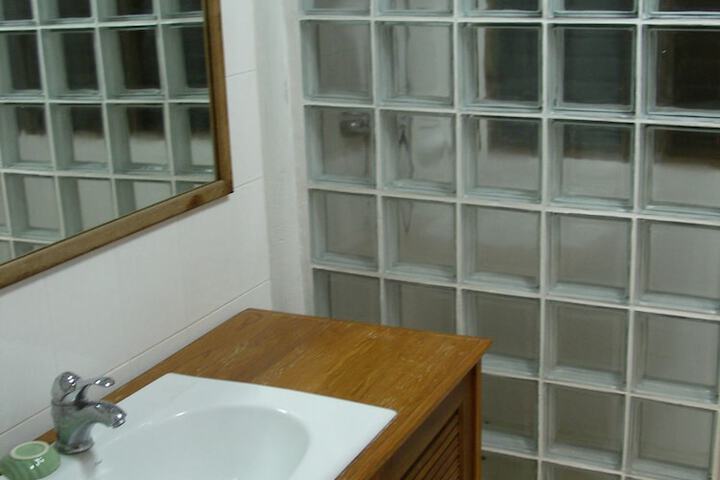 Room 35 of 71