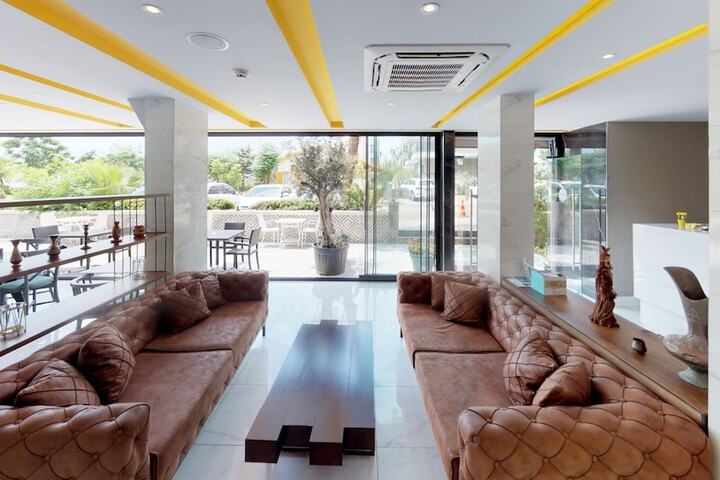 Hotel Lobby