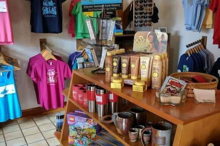 Gift Shop 136 of 186